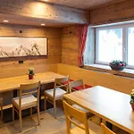 Jugendgastehaus Schaidberg Hostel *
