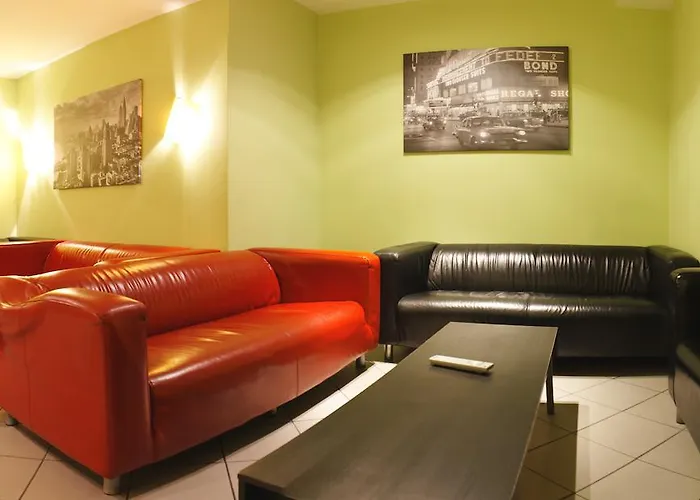 Hostel Jugendgastehaus Schaidberg *